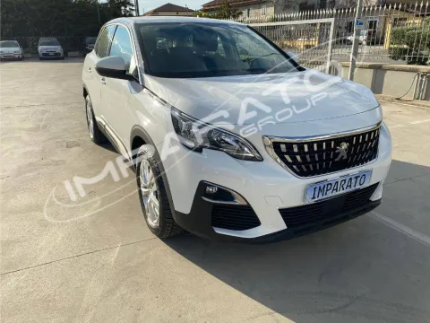 Peugeot 3008 1.5 bluehdi Business s&s 130cv - Immagine 3