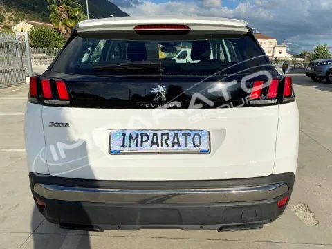 Peugeot 3008 1.5 bluehdi Business s&s 130cv - Immagine 5