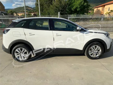 Peugeot 3008 1.5 bluehdi Business s&s 130cv - Immagine 7