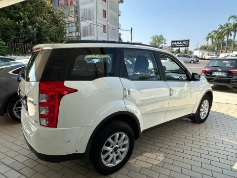 Mahindra XUV500 2.2 16v W6 fwd 7p.ti M1 - Immagine 7