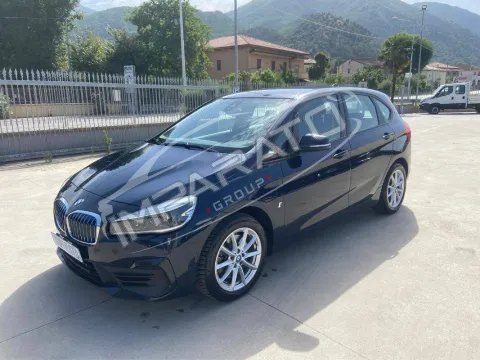 BMW 225xe Active Tourer iPerformance auto - Immagine 1