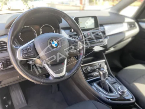 BMW 225xe Active Tourer iPerformance auto - Immagine 12