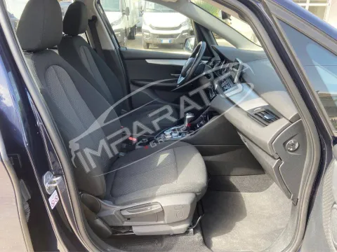 BMW 225xe Active Tourer iPerformance auto - Immagine 16