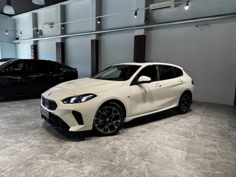 BMW 118d MSport auto - Immagine 2