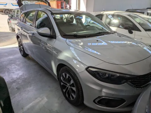 Fiat Tipo 5p 1.4 Easy 95cv my17 - Immagine 2