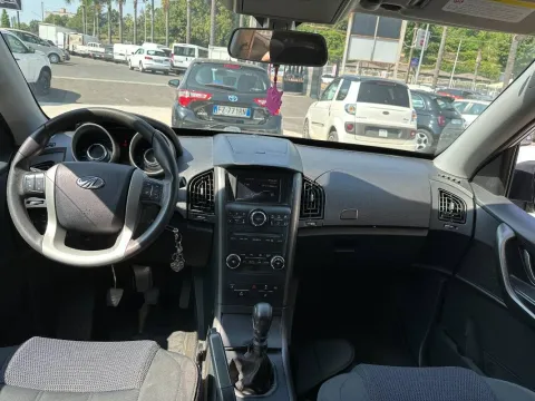 Mahindra XUV500 2.2 16v W6 fwd 7p.ti M1 - Immagine 18