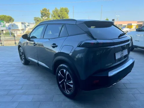 Peugeot 2008 1.2 puretech Allure Pack s&s 130cv - Immagine 6