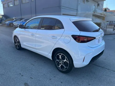 Mg MG3 1.5 hybrid+ Luxury auto - Immagine 4