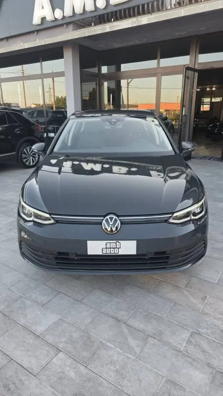 Volkswagen Golf 1.0 etsi evo Life 110cv dsg - Immagine 2