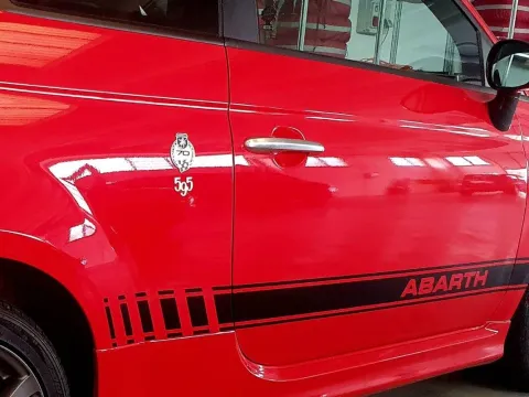 Abarth 595 1.4 t-jet 145cv my18 - Immagine 12