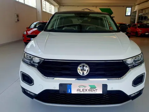 Volkswagen T-Roc 2.0 tdi Advanced 150cv dsg - Immagine 1