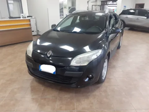 Renault Megane SporTour 1.5 dci Confort 110cv fap - Immagine 2