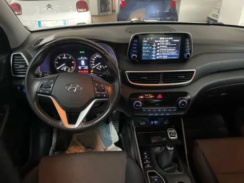 Hyundai Tucson 1.6 crdi 48V Xprime Safety Pack 2wd 115cv my20 - Immagine 4