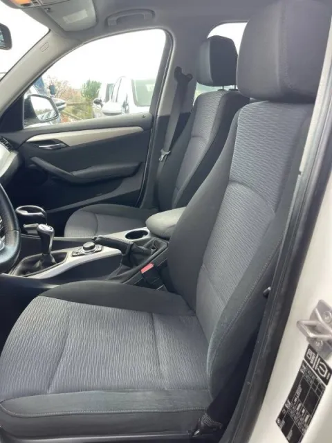 BMW X1 sdrive16d Sport Line - Immagine 6