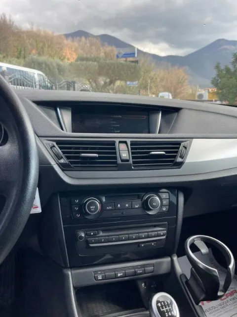 BMW X1 sdrive16d Sport Line - Immagine 10