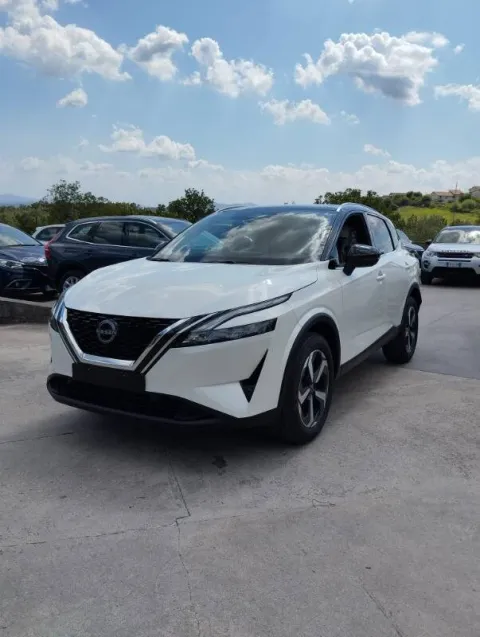 Nissan Qashqai 1.3 mhev N-Connecta 2wd 158cv xtronic - Immagine 1