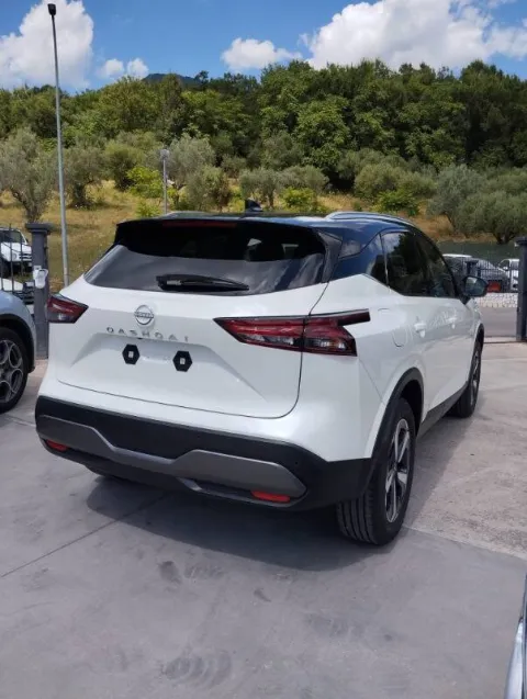 Nissan Qashqai 1.3 mhev N-Connecta 2wd 158cv xtronic - Immagine 6