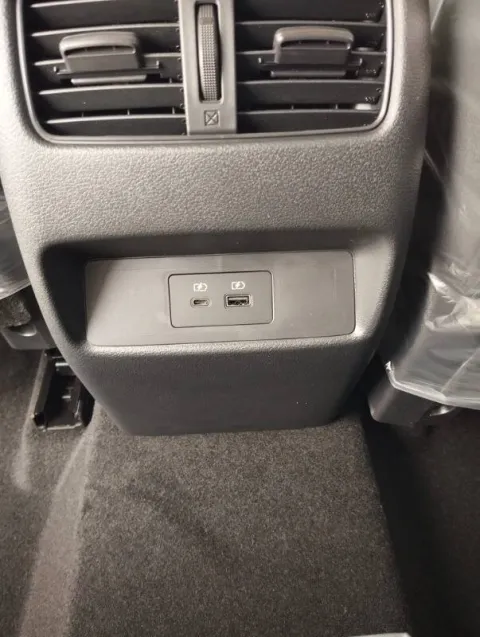 Nissan Qashqai 1.3 mhev N-Connecta 2wd 158cv xtronic - Immagine 19