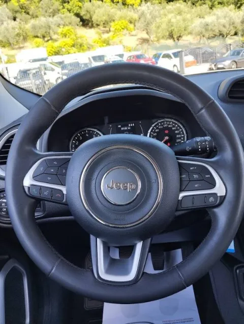 Jeep Renegade 1.0 t3 Longitude 2wd - Immagine 10