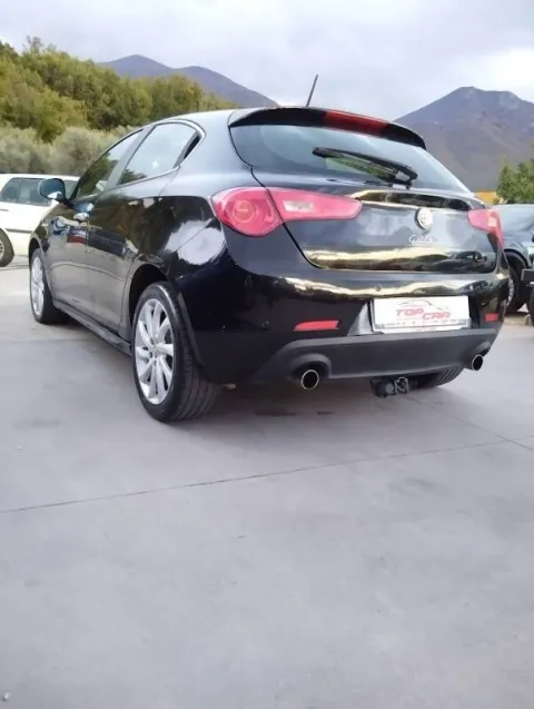 Alfa Romeo Giulietta 2.0 jtdm(2) Exclusive 140cv - Immagine 6