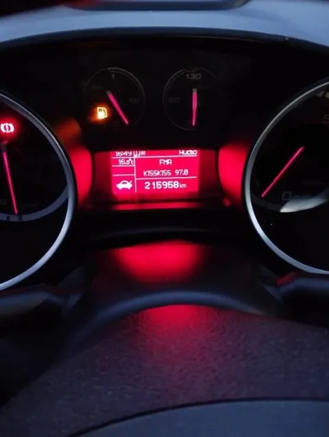 Alfa Romeo Giulietta 2.0 jtdm(2) Exclusive 140cv - Immagine 9