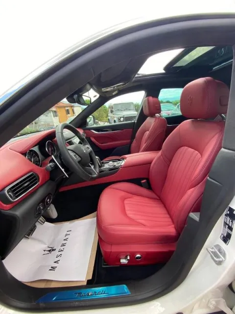 Maserati Levante 2.0 mhev GT 330cv auto - Immagine 8