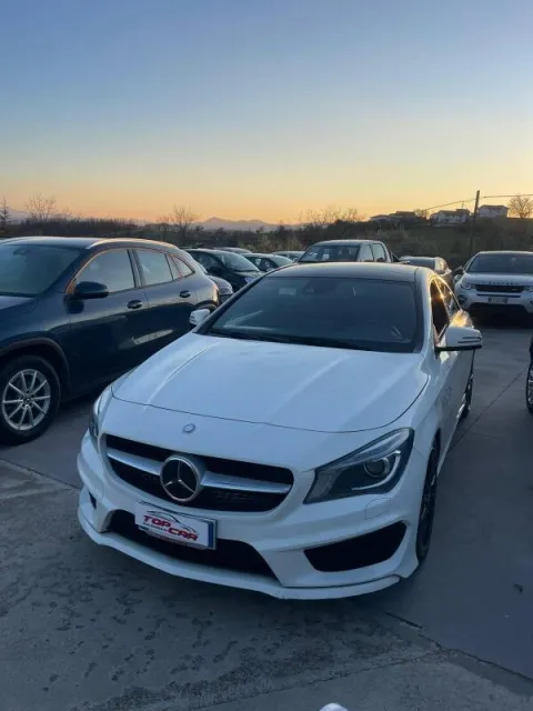 Mercedes CLA 220 d Premium Dark Night 177cv auto - Immagine 3