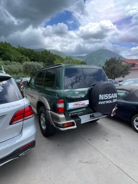 Nissan Patrol GR SW 3.0 td-di Luxury - Immagine 4