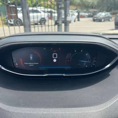 Peugeot 3008 1.5 bluehdi Allure s&s 130cv - Immagine 11