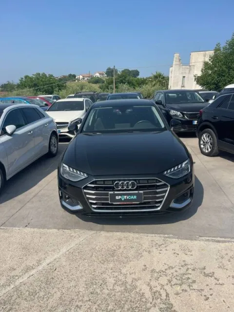 Audi A4 40 2.0 tdi mhev S line edition 204cv s-tronic - Immagine 3