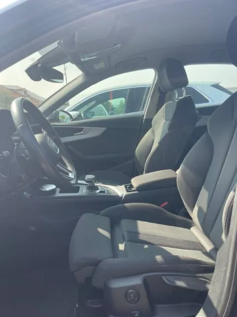 Audi A4 40 2.0 tdi mhev S line edition 204cv s-tronic - Immagine 7