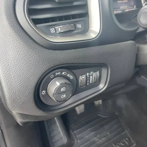 Jeep Renegade 1.6 mjt Limited 2wd 130cv - Immagine 13