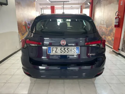Fiat Tipo SW 1.3 mjt Lounge s&s 95cv my19 - Immagine 3