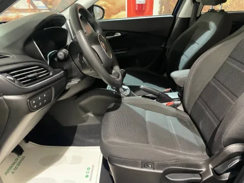Fiat Tipo SW 1.3 mjt Lounge s&s 95cv my19 - Immagine 8