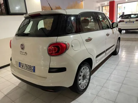 Fiat 500L 1.3 mjt Business 95cv my19 - Immagine 3