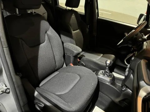 Jeep Renegade 1.6 mjt Longitude 2wd 120cv - Immagine 24