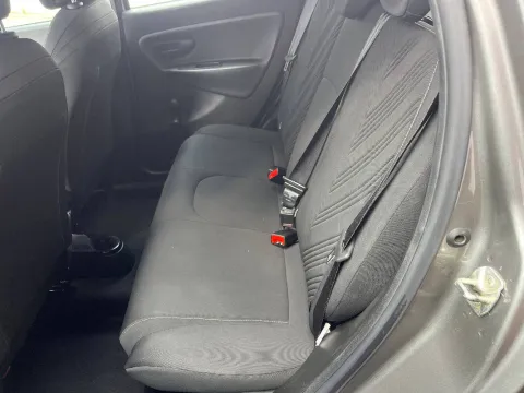 Lancia Ypsilon 1.0 firefly hybrid Gold s&s 70cv 5p.ti - Immagine 11