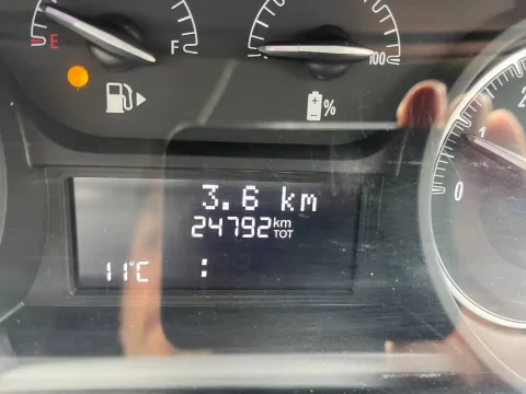 Lancia Ypsilon 1.0 firefly hybrid Gold s&s 70cv 5p.ti - Immagine 13