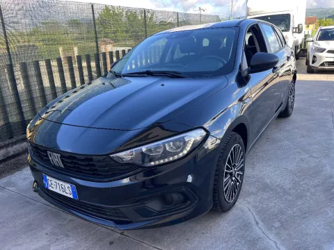 Fiat Tipo SW 1.6 mjt City Life s&s 130cv - Immagine 1