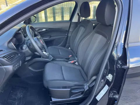 Fiat Tipo SW 1.6 mjt City Life s&s 130cv - Immagine 10