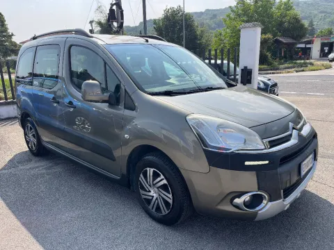 Citroen Berlingo Multispace 1.6 vti Xtr 120cv - Immagine 3
