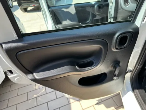 Fiat Panda 1.2 Easy 69cv - Immagine 15