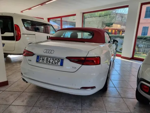 Audi A5 Cabrio 40 2.0 tdi Business Sport 190cv s-tronic - Immagine 3