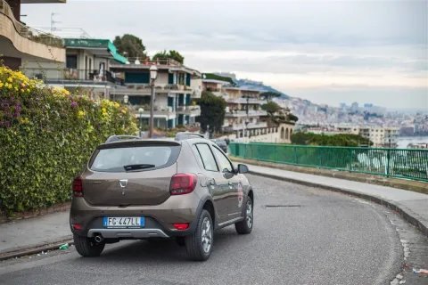 Dacia Sandero Stepway 1.5 blue dci Techroad 95cv - Immagine 4