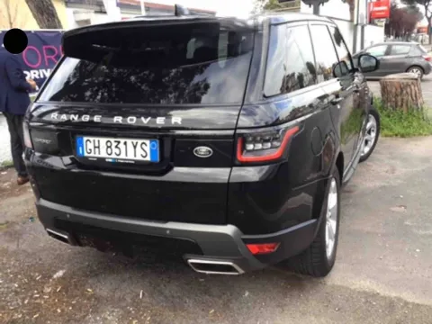 Land Rover Range Rover Sport 3.0d i6 mhev S 249cv auto - Immagine 2