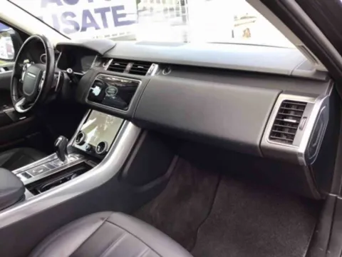Land Rover Range Rover Sport 3.0d i6 mhev S 249cv auto - Immagine 5