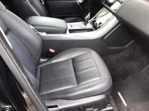 Land Rover Range Rover Sport 3.0d i6 mhev S 249cv auto - Immagine 6