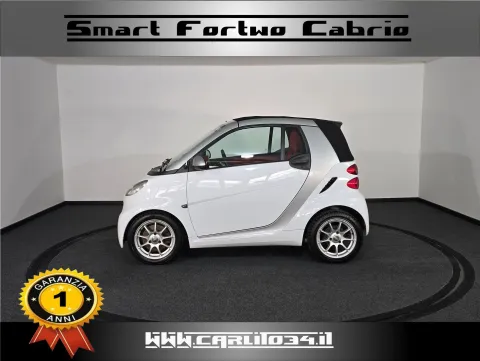 Smart Fortwo Cabrio 1.0 mhd Passion 71cv FL - Immagine 2