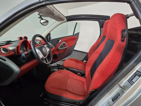 Smart Fortwo Cabrio 1.0 mhd Passion 71cv FL - Immagine 7