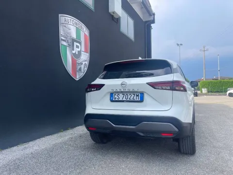 Nissan Qashqai 1.3 mhev N-Connecta 2wd 158cv xtronic - Immagine 10